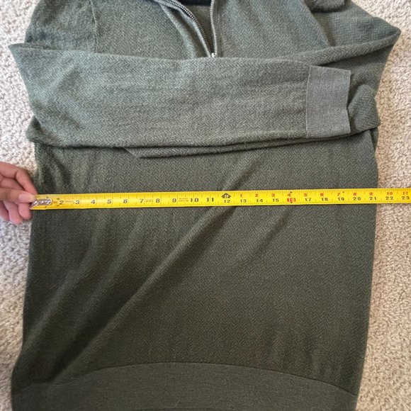 Brooks Brother's Extra Fine Merino Wool Half-Zip Sweater - Picture 6 of 8